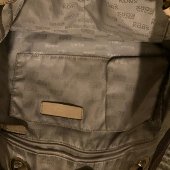 Michael kors purses - Picture 4 of 5